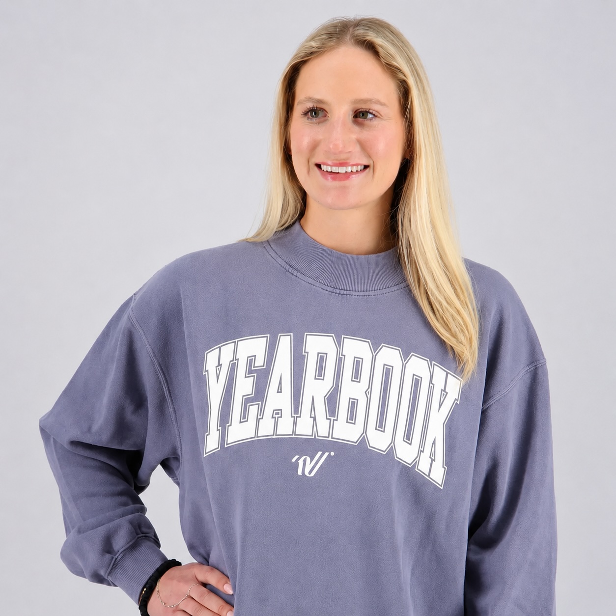 Mock Neck Sweatshirt--XL